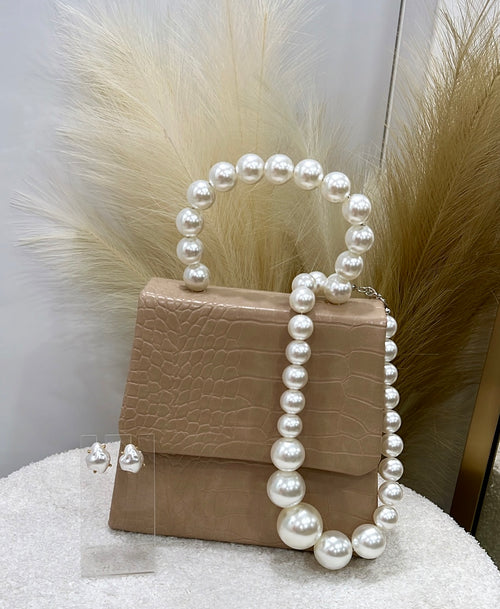 Pearl set bag, earrings and necklace