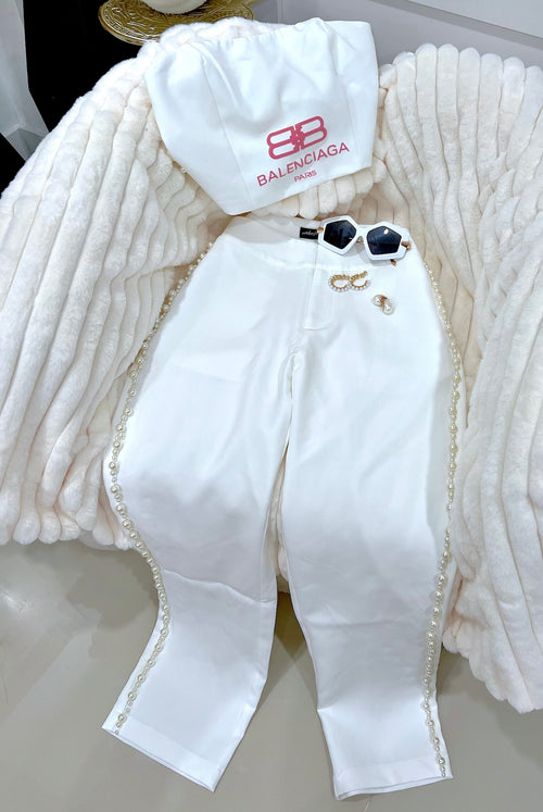 Elegant, white pant